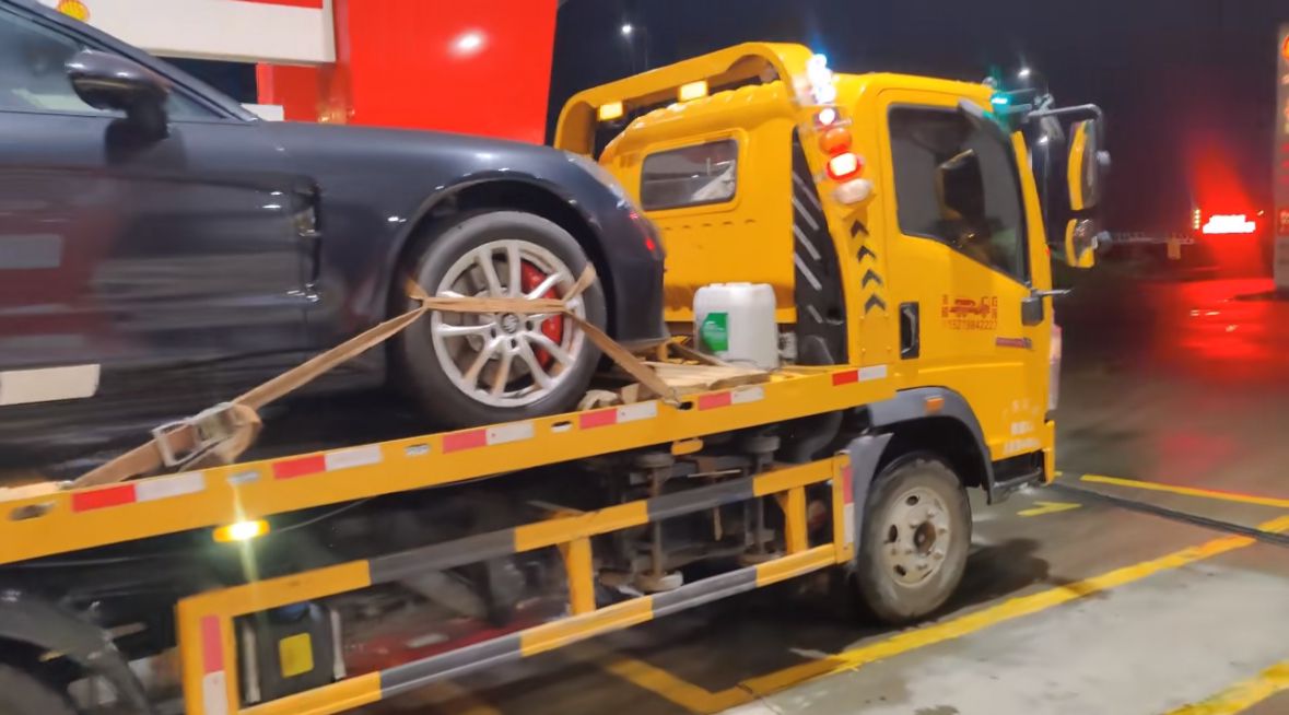 嘉兴行车途中遇到突发状况该如何呼叫道路救援？
